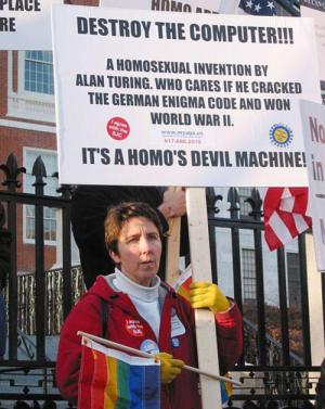 Computer is homosex